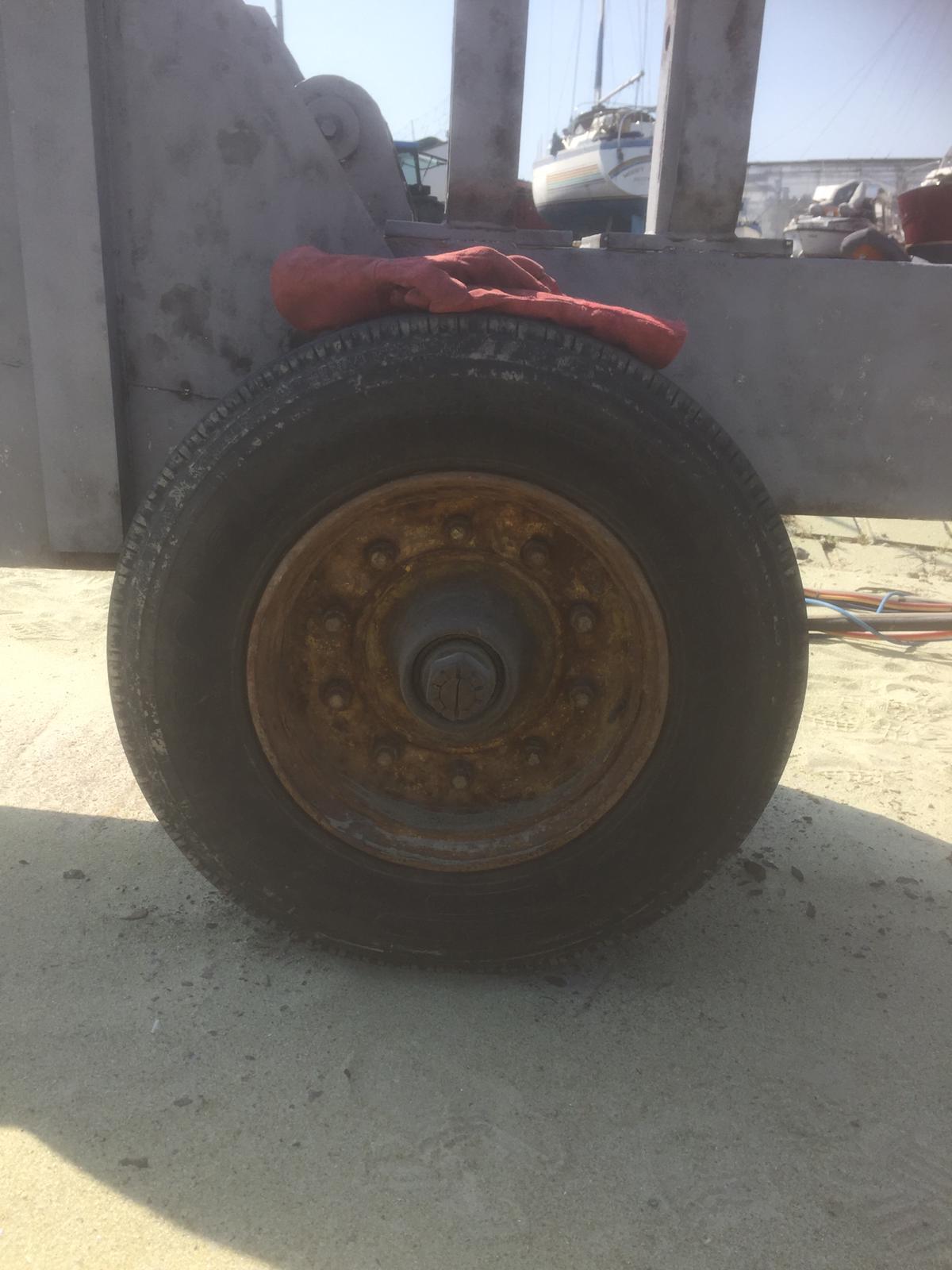 Blast 1 | Tyre Blast Cleaning Project
